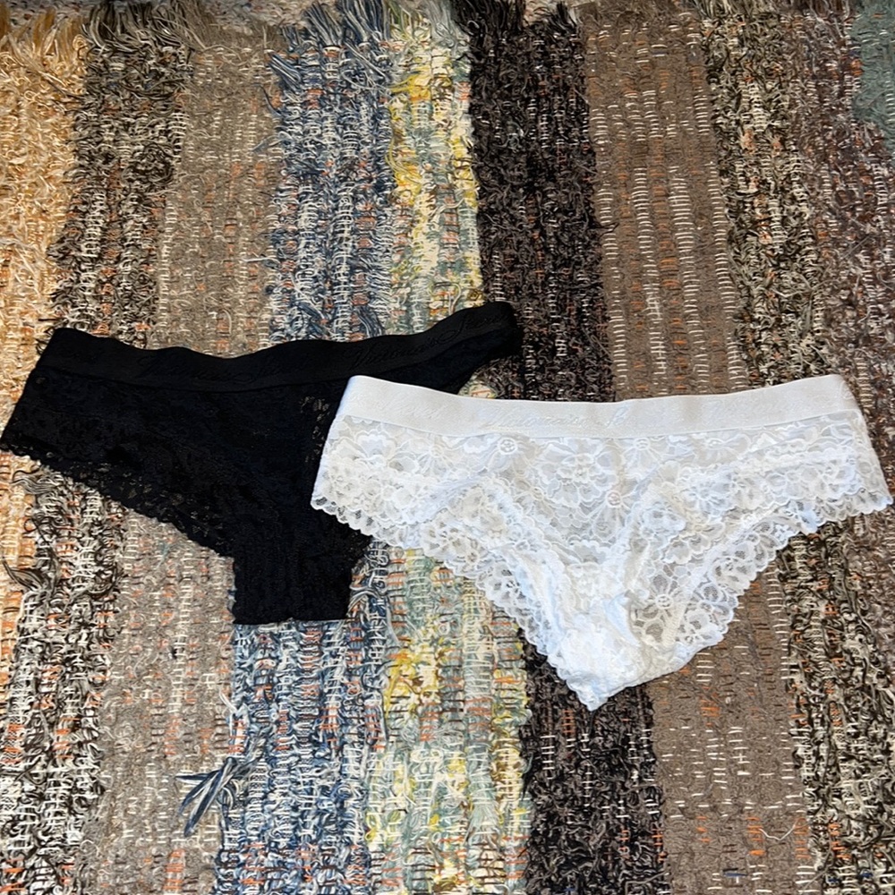 Victoria’s Secret 2 Pair Lace Underwear